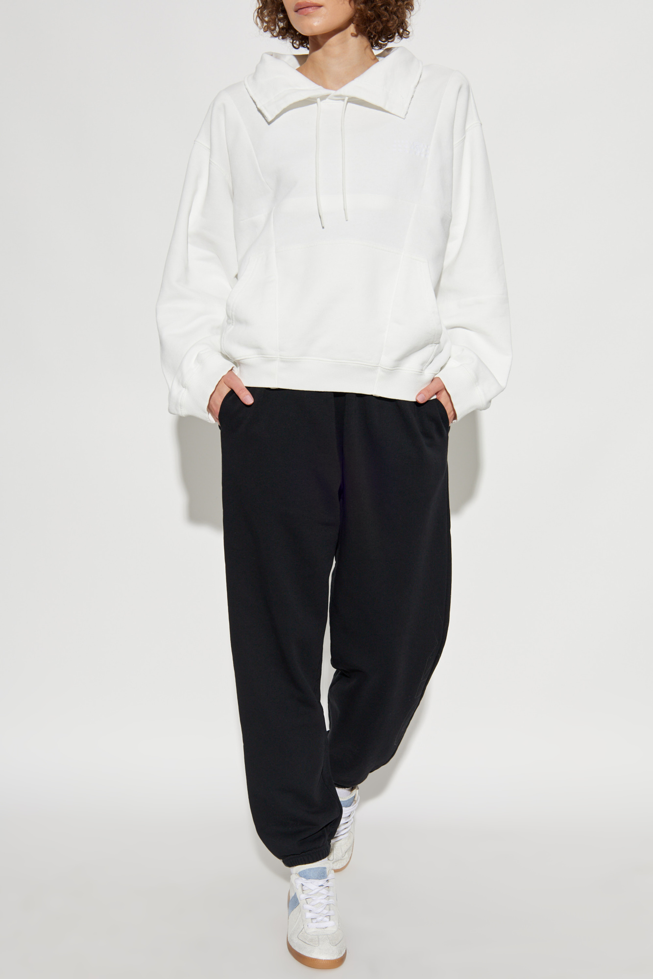 パンツ MM6 MAISON MARGIELA SWEATPANTS Black Pinched Seam Sweatpants by MM6 Maison Margiela on Sale